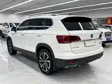 Photo 4 - Volkswagen Tharu