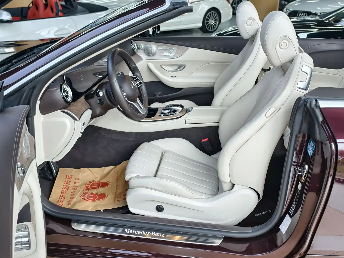 Mercedes-Benz E-Class (Import) 2018 E 200 4MATIC Convertible Coupe фото 3