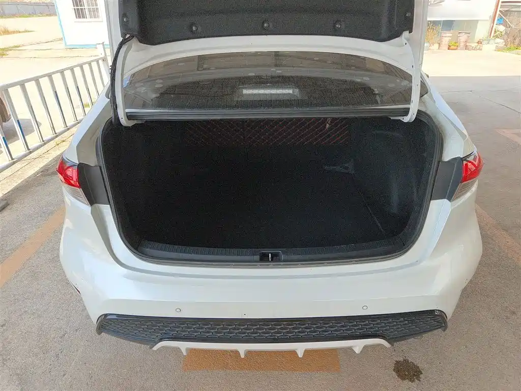 Toyota Levin 2021 185T CVT Sport Edition фото 19