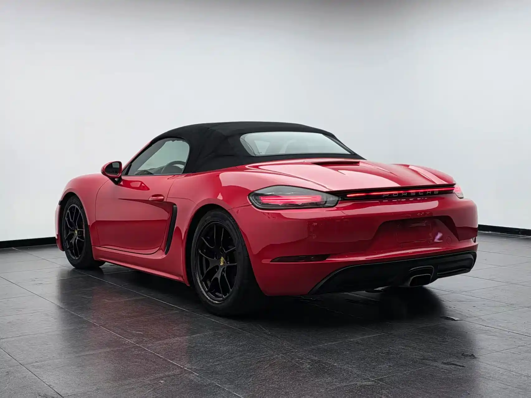 Фото 38 - Porsche 718
