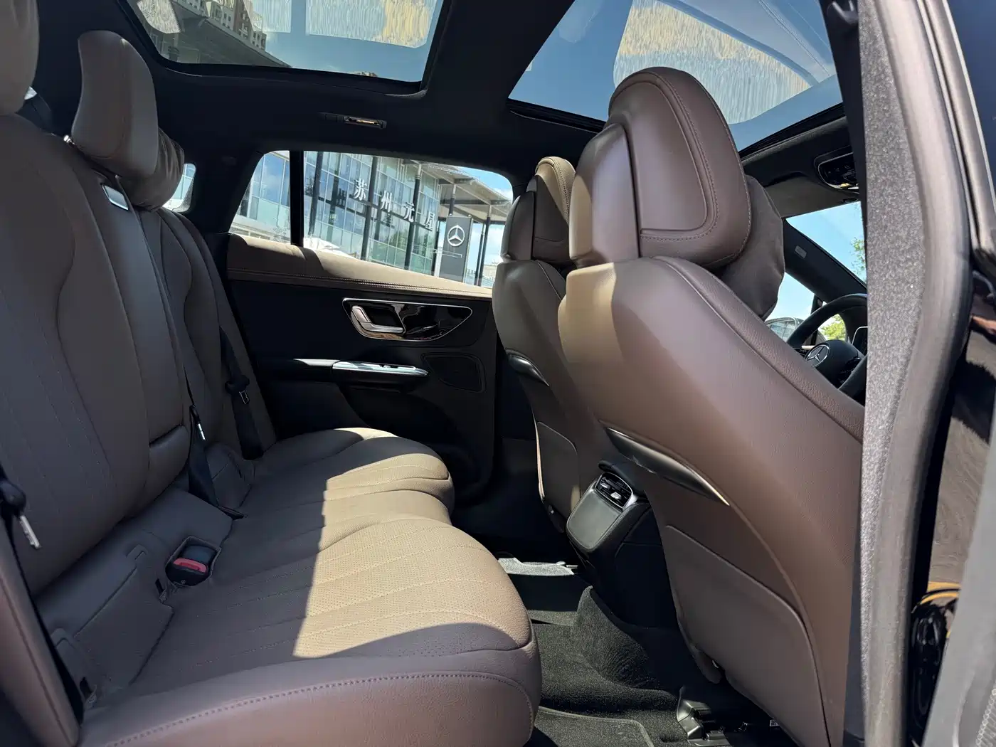 Mercedes-Benz EQE 2025 2025 Model 500 4MATIC Luxury Edition