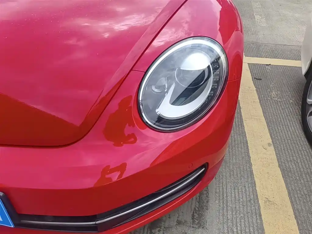 Volkswagen Beetle 2015 180TSI фото 24