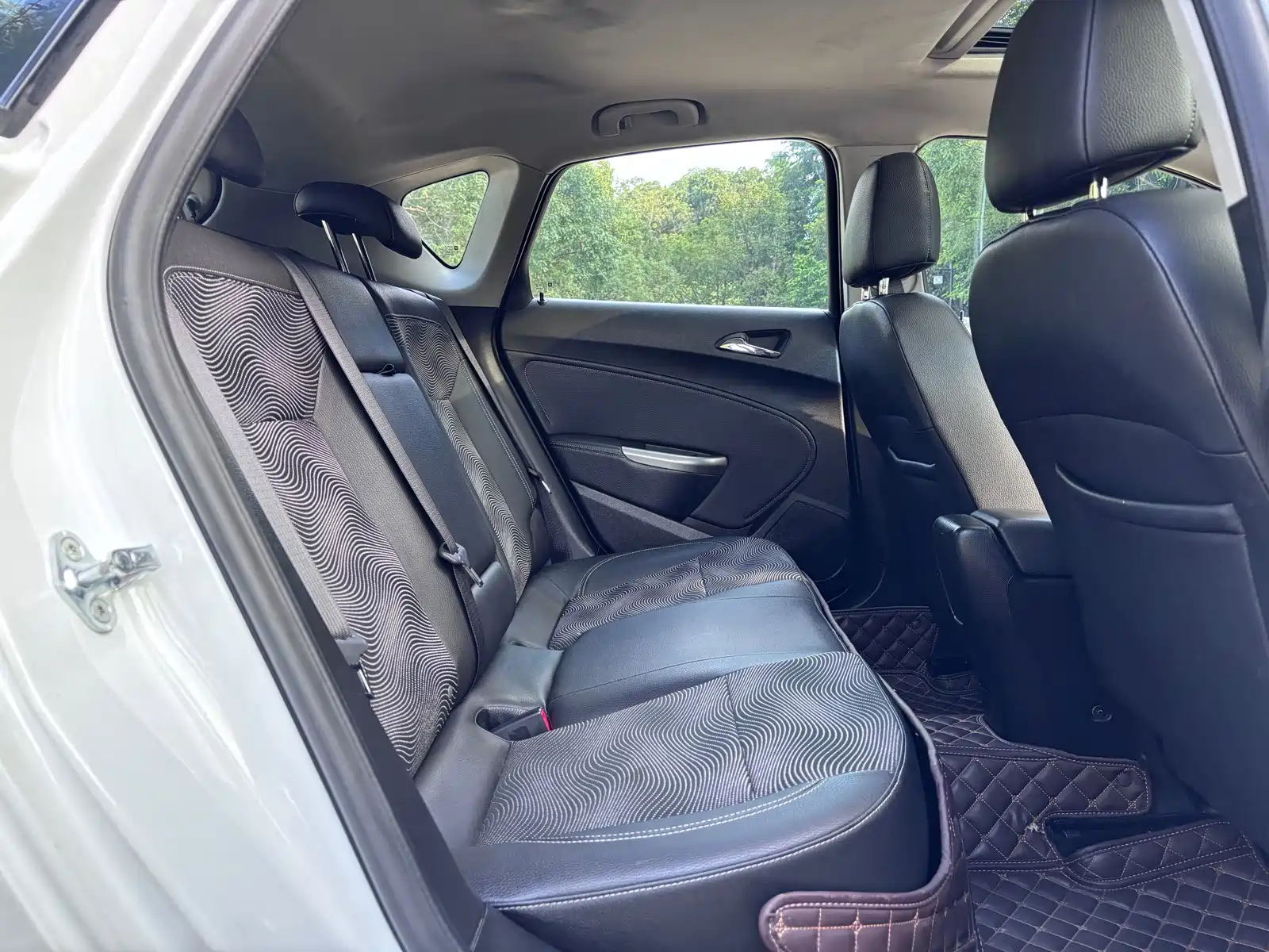 Фото 12 - Buick Excelle