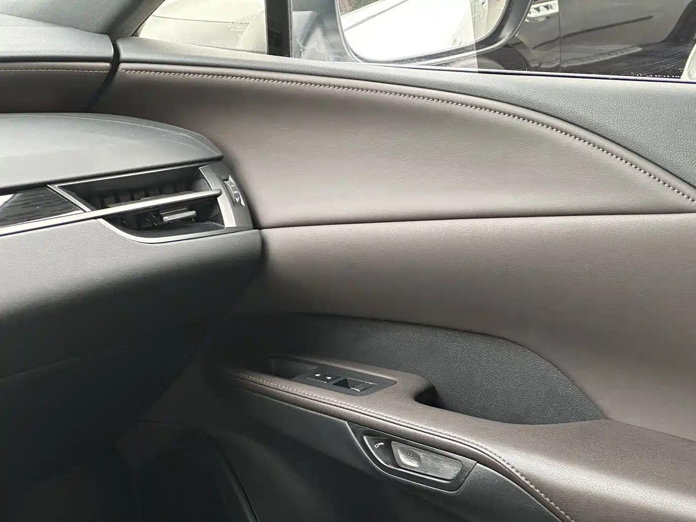Lexus RX New Energy 2023 450h+ 4WD Enjoyment фото 21