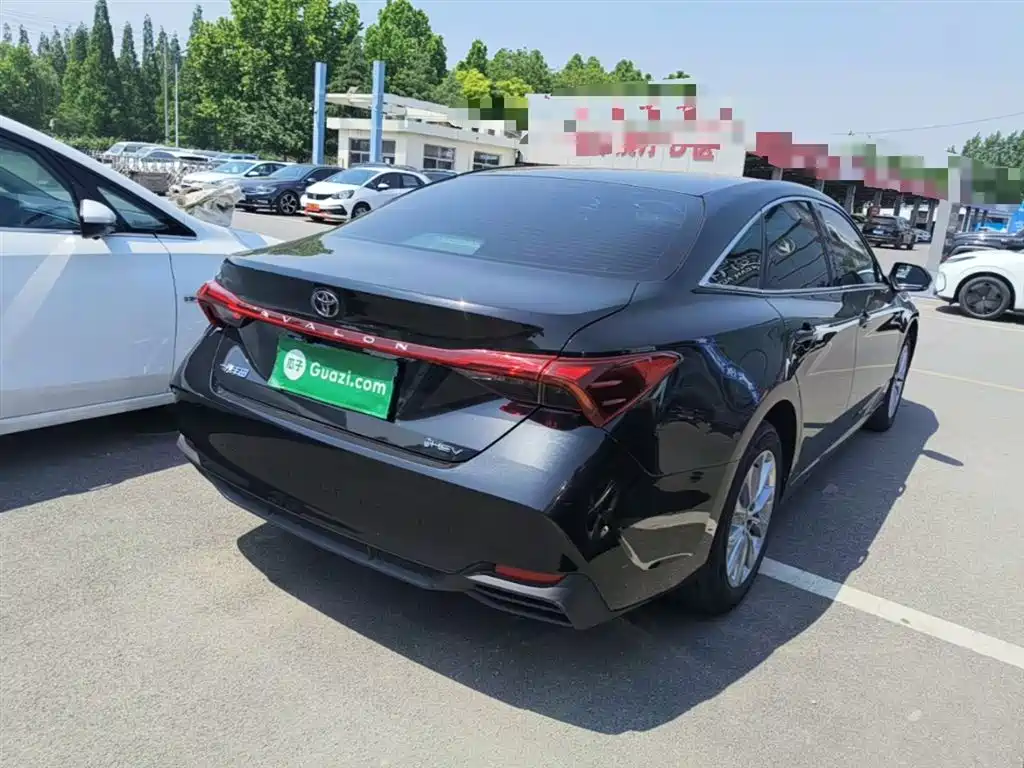 Toyota Avalon 2024 Model Hybrid 2.0L Premium Selection Edition фото 7