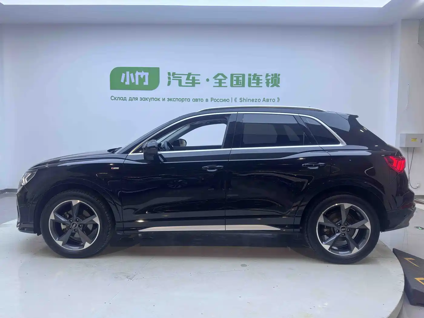 Audi Q3 2022 35 TFSI Fashion Dynamic фото 7
