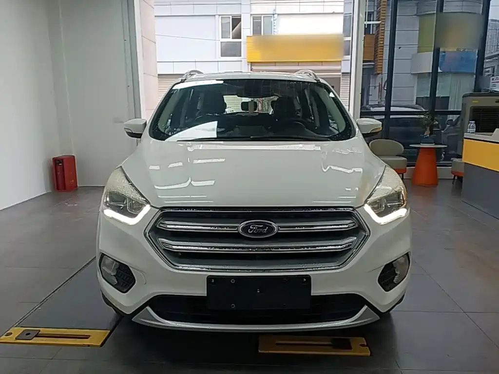 Ford Kuga 2017 2017 EcoBoost 180 FWD Platinum