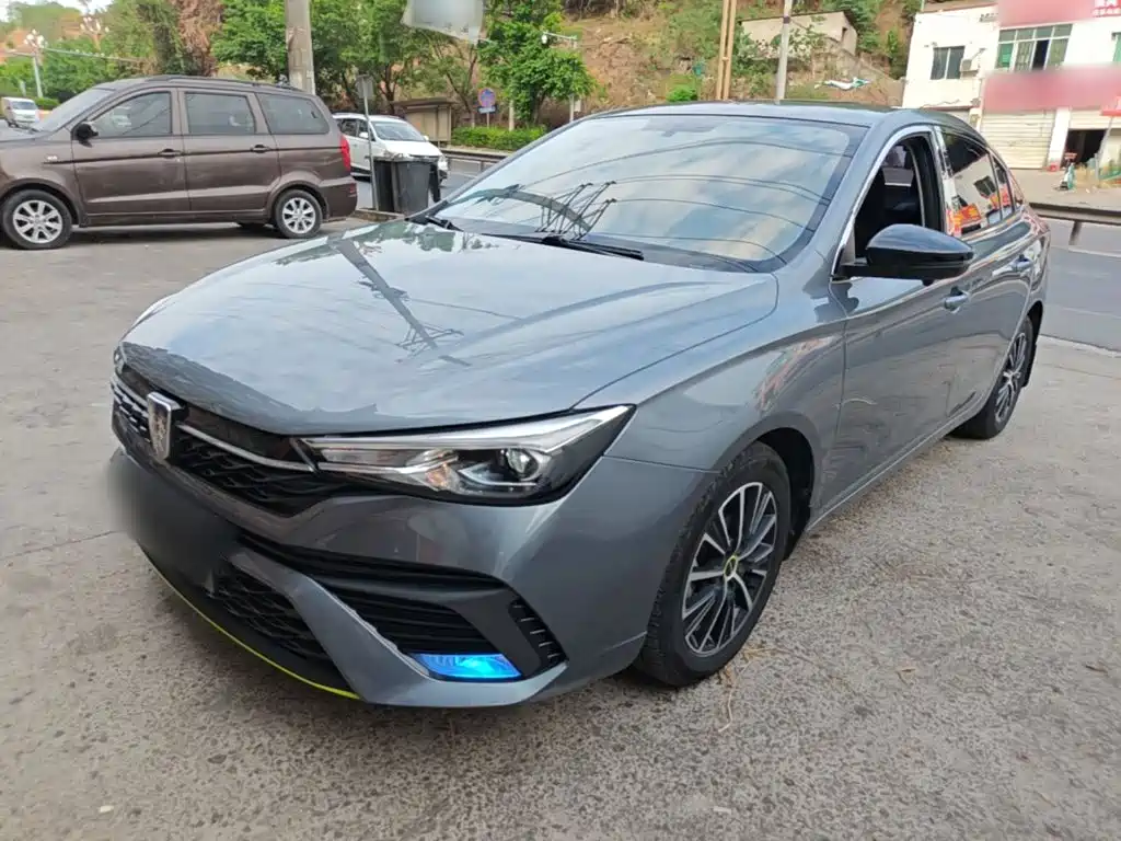 Photo 1 - Roewe i5
