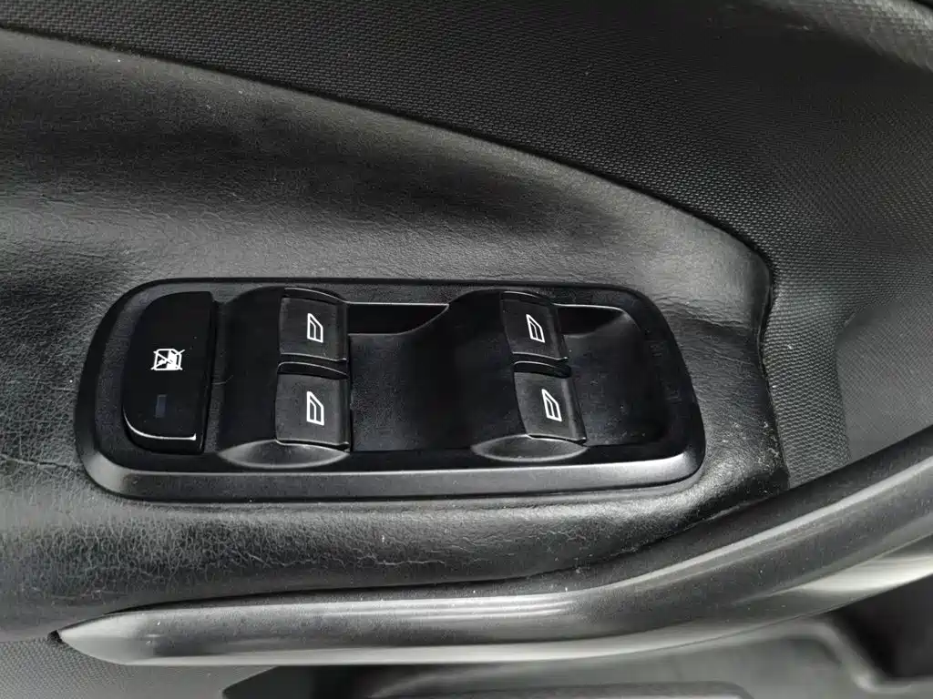 Photo 9 - Ford Fiesta