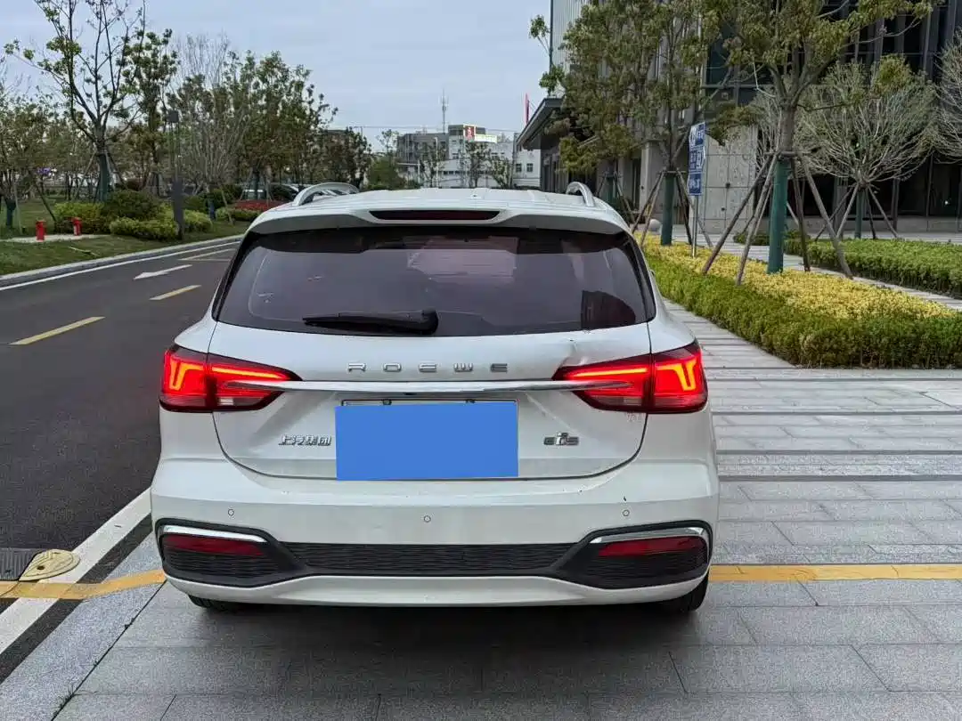 ROEWE EI5