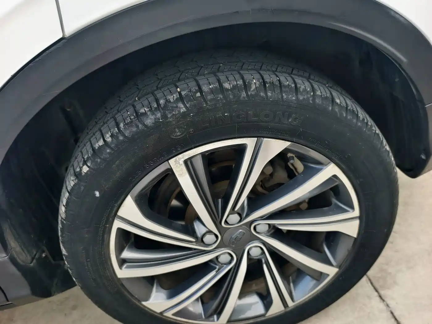 Geely Coolray 2019 2019 260T DCT Knight China V
