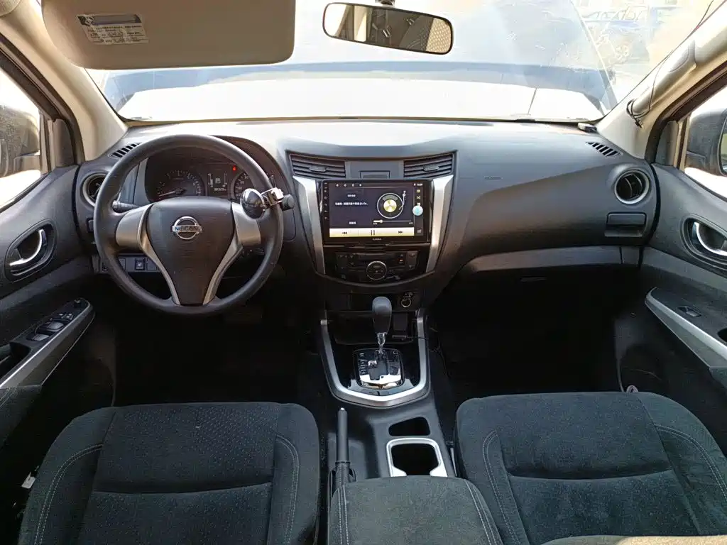 Nissan Navara 2019 2017 Model 2.5L Automatic 2WD Luxury QR25