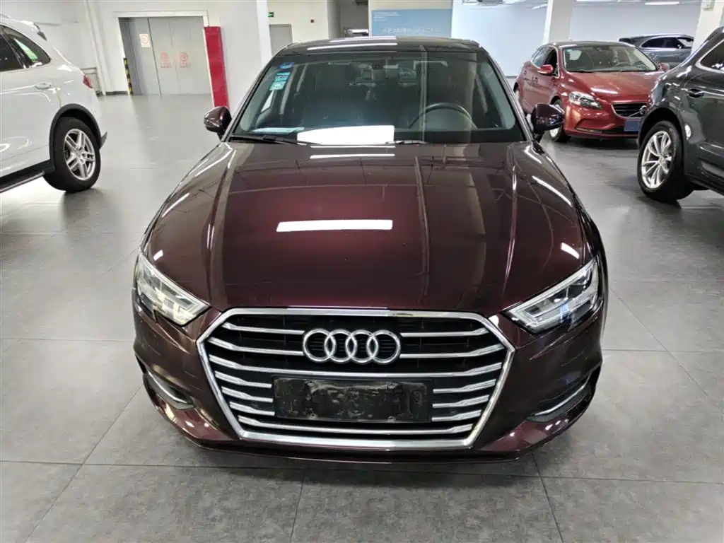 Audi A3 2019 Limousine 35 TFSI Style China V фото 3