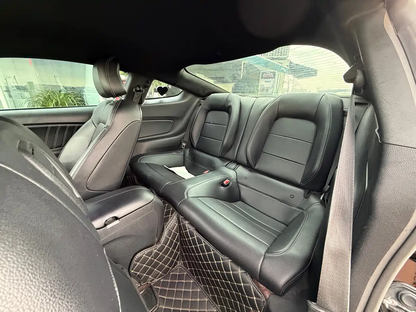 Ford Mustang 2015 2.3T Performance Edition фото 6