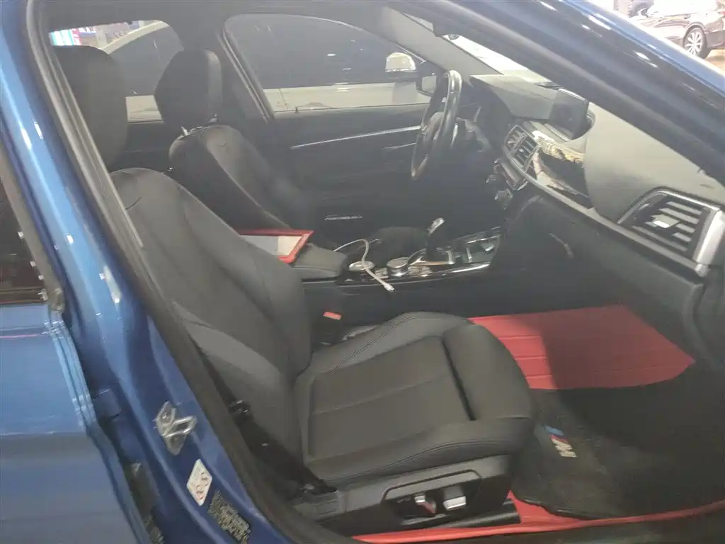 BMW 3 Series 2018 320Li M Sport Black Night Edition фото 20