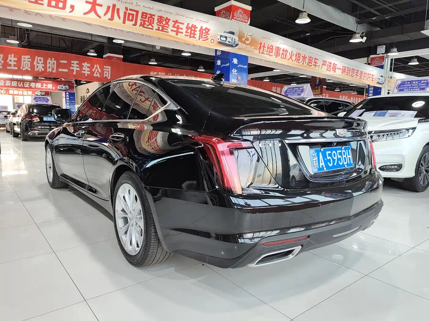 CADILLAC CT5