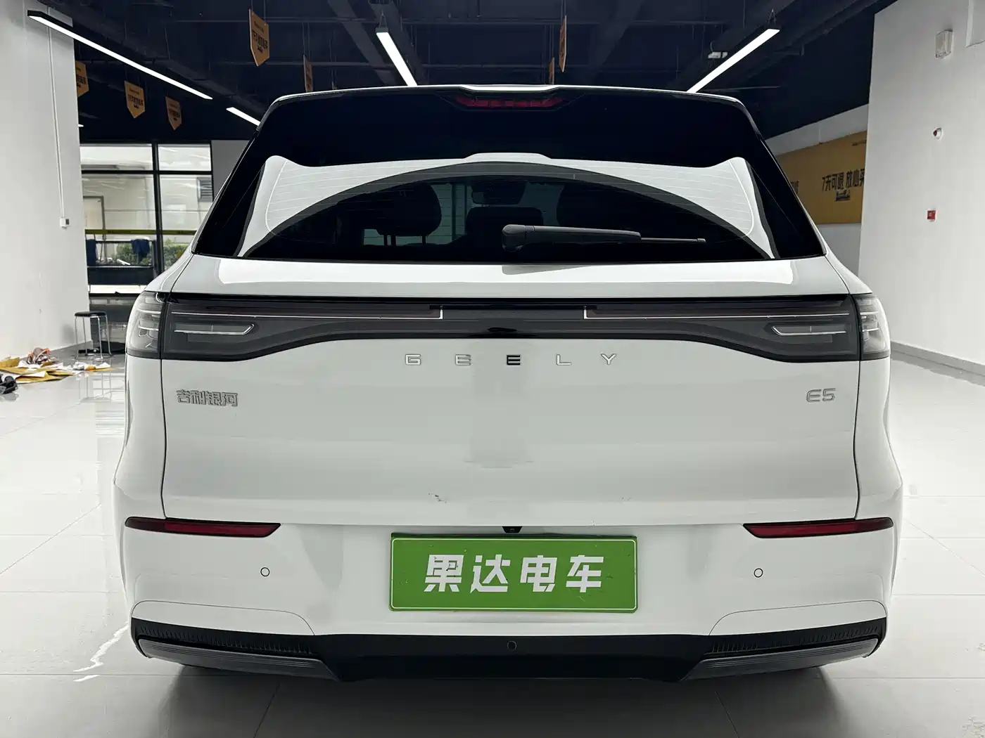 Geely Galaxy Galaxy E5 2024 530km Voyage Edition фото 6