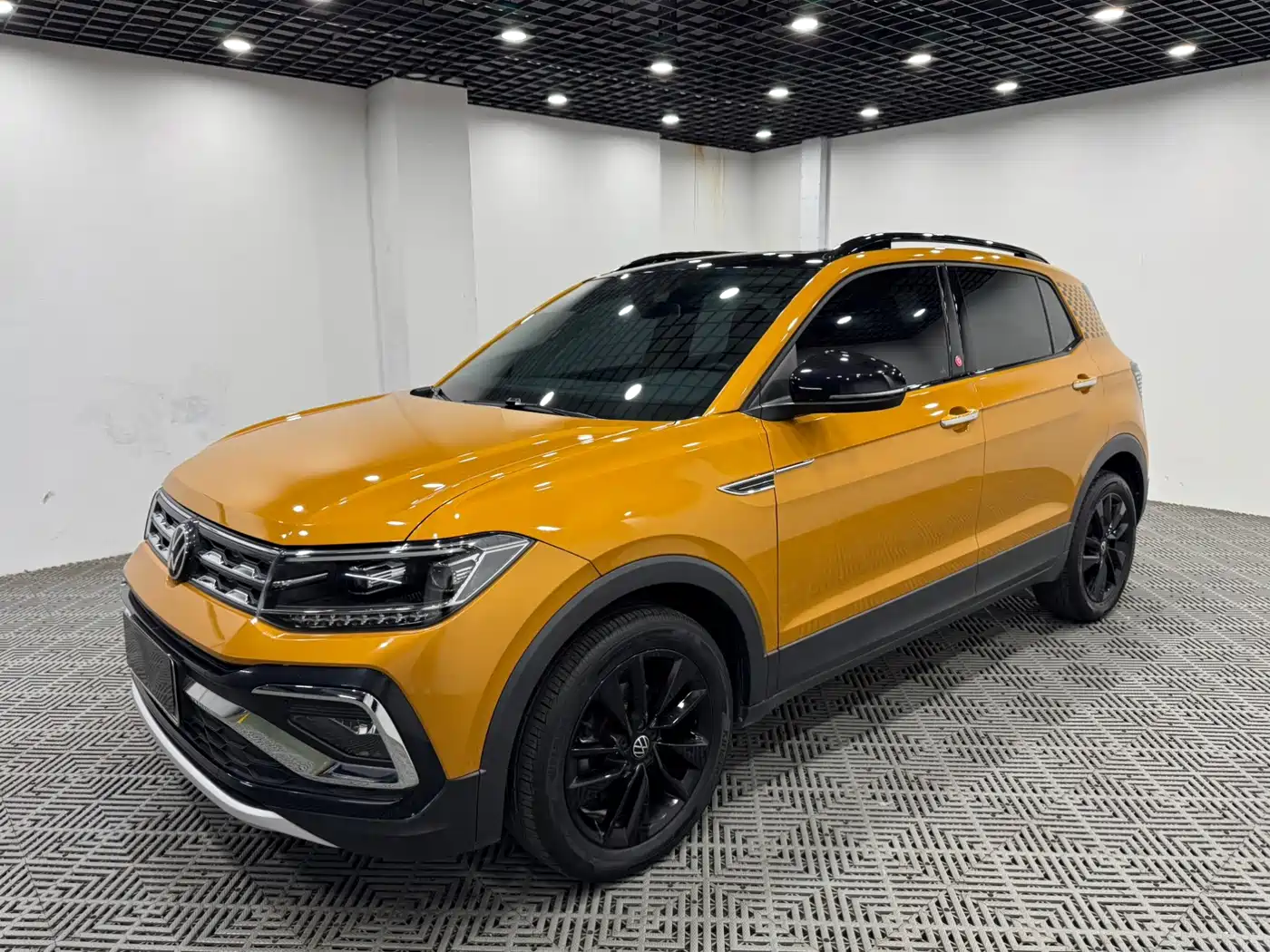 Volkswagen T-Cross 2023 2022 280TSI DSG Luxury Edition