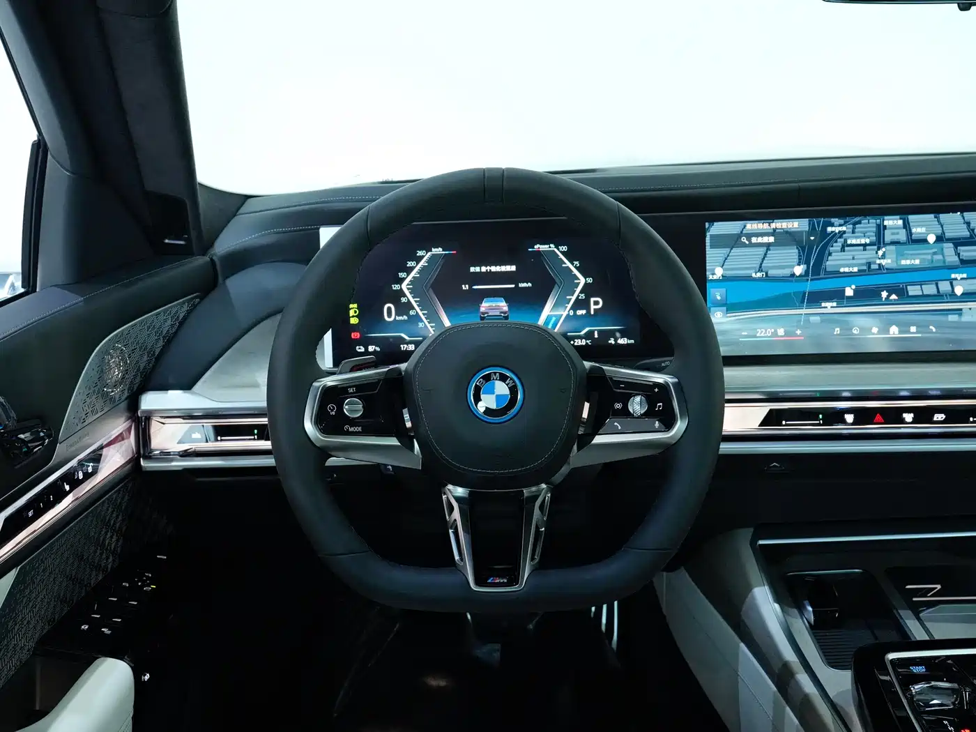 BMW I7