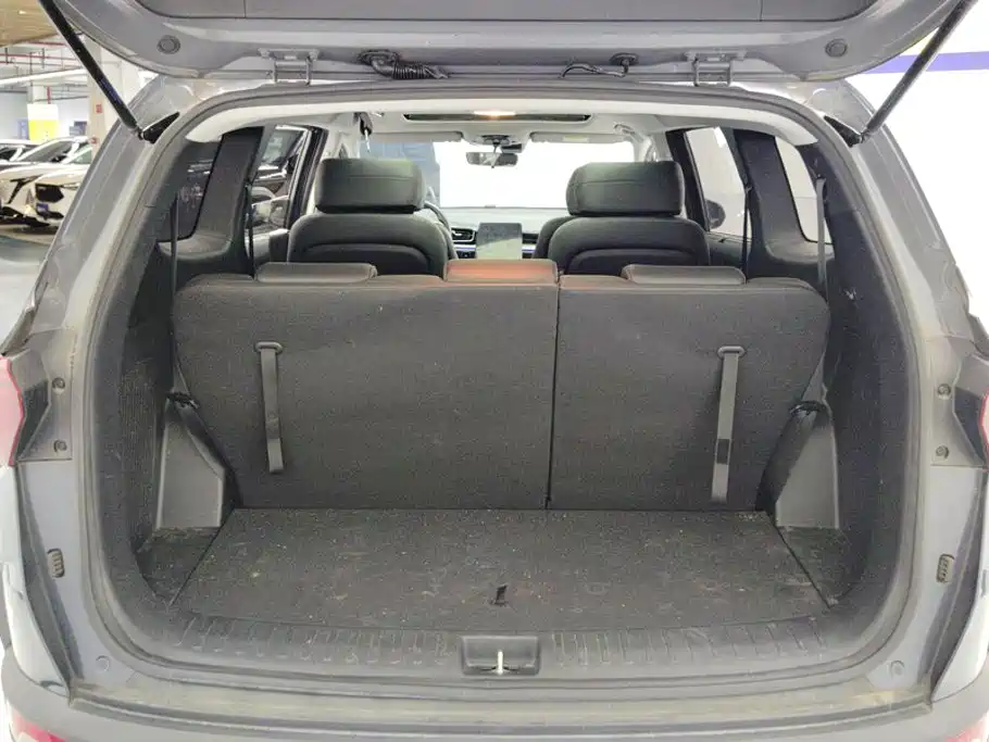 Hyundai Custo 2023 2021 380TGDi Smart Love Premium LUX Premium