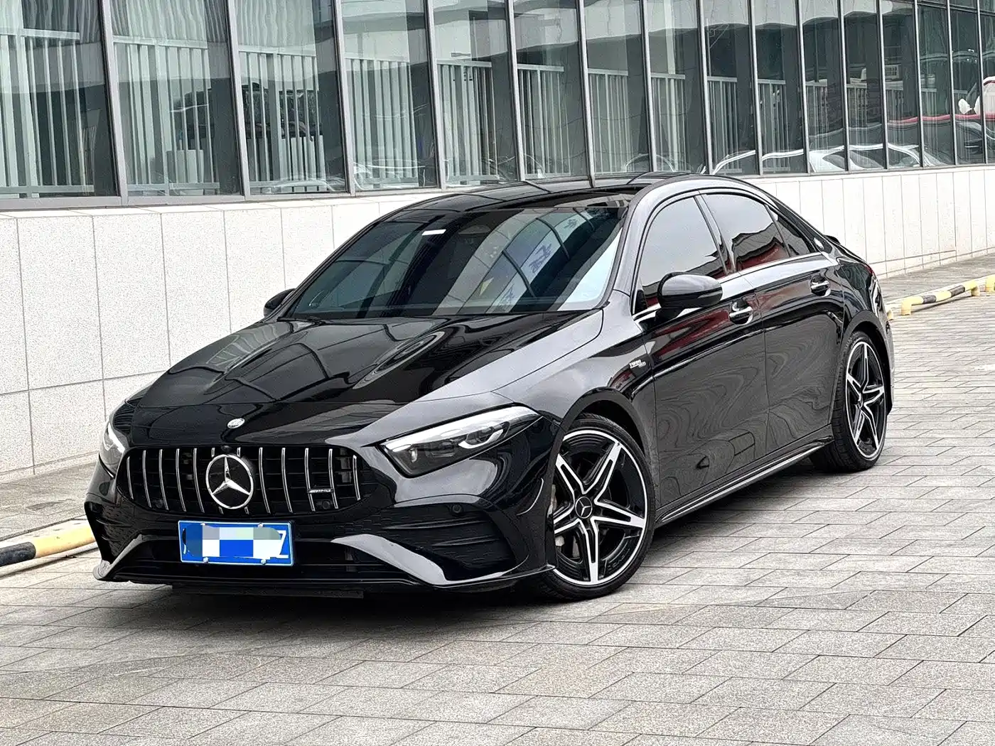 Mercedes-Benz A-Class AMG 2025 2025 AMG A 35 L 4MATIC