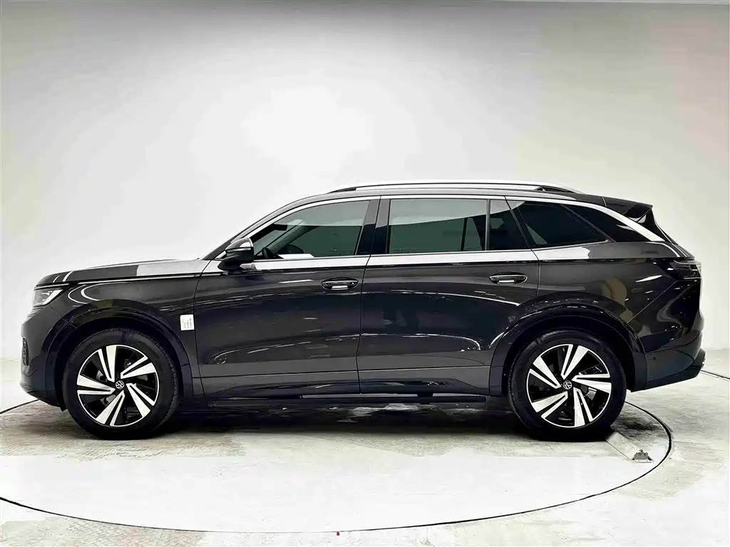 Volkswagen Talagon 2023 380TSI 4WD R-Line Touring Edition фото 20