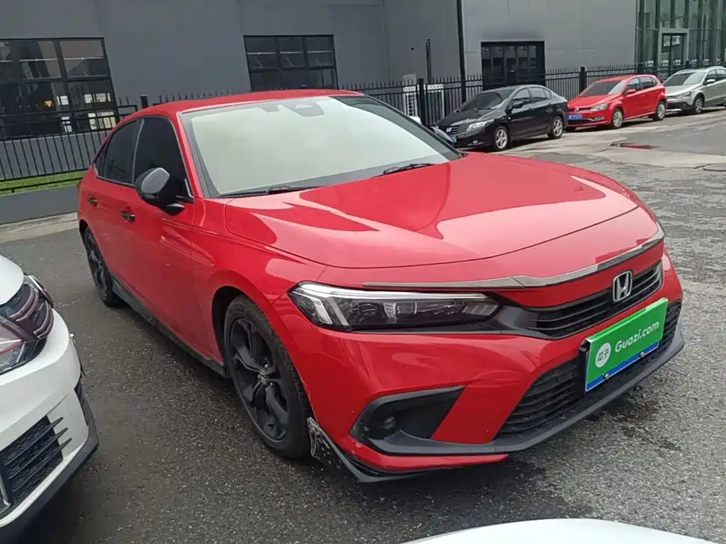 Фото 4 - Honda Civic
