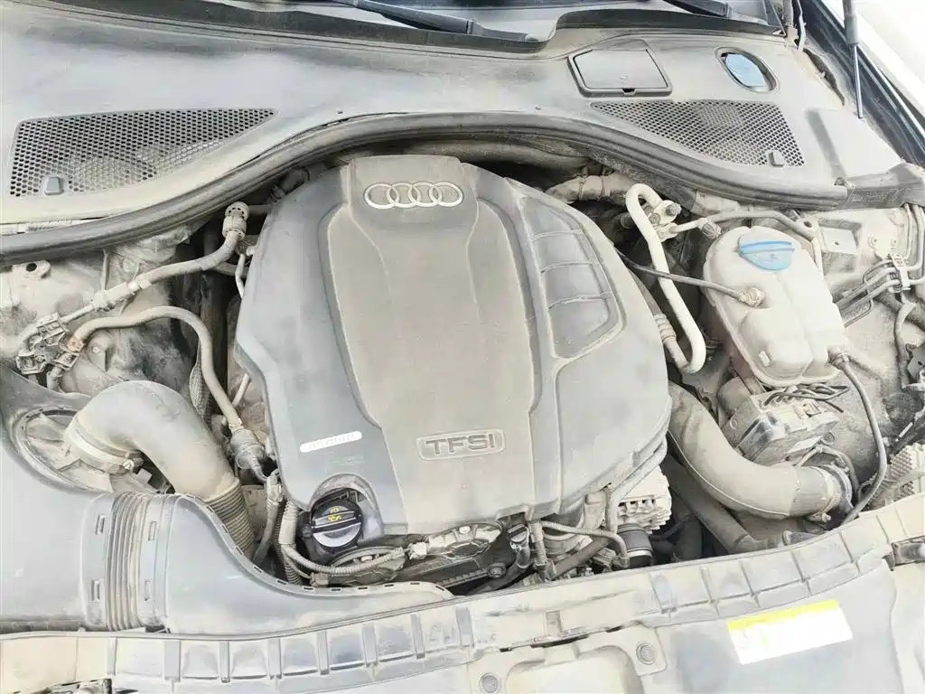 Фото 3 - Audi A6L