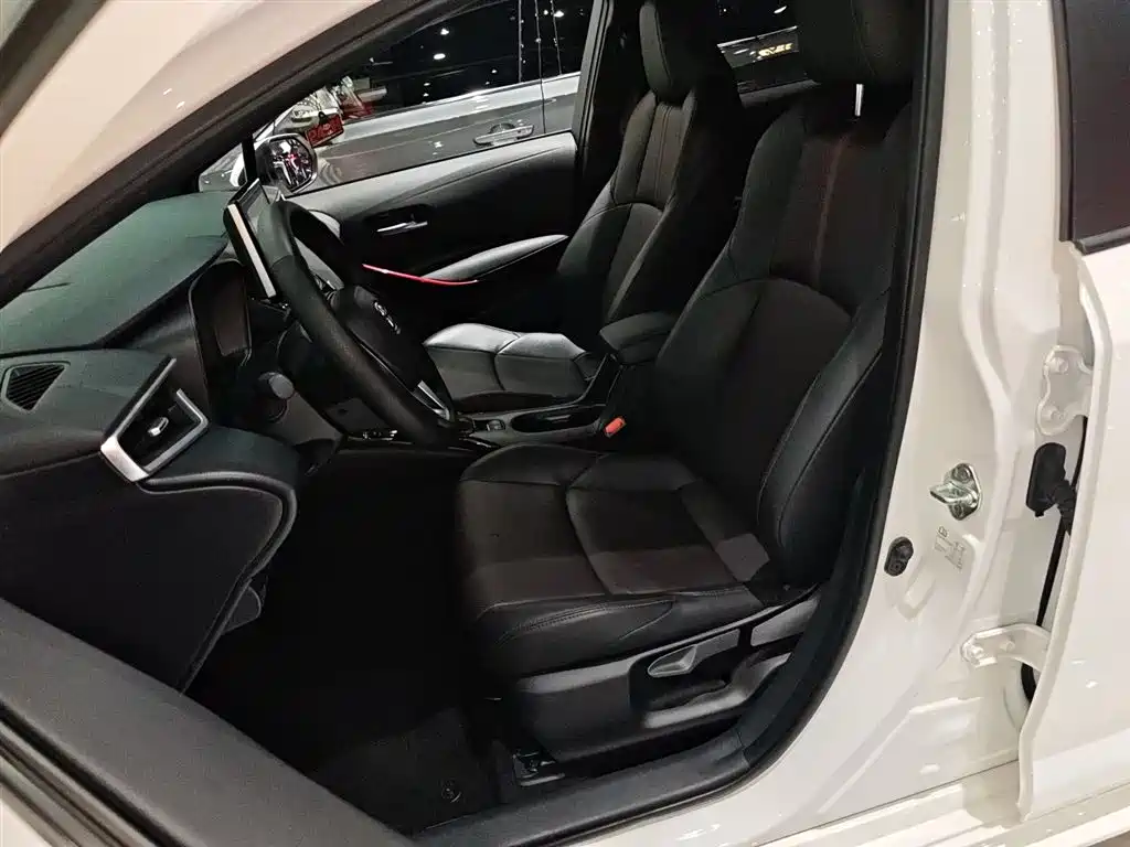 Toyota Levin 2023 185T CVT Sport фото 7