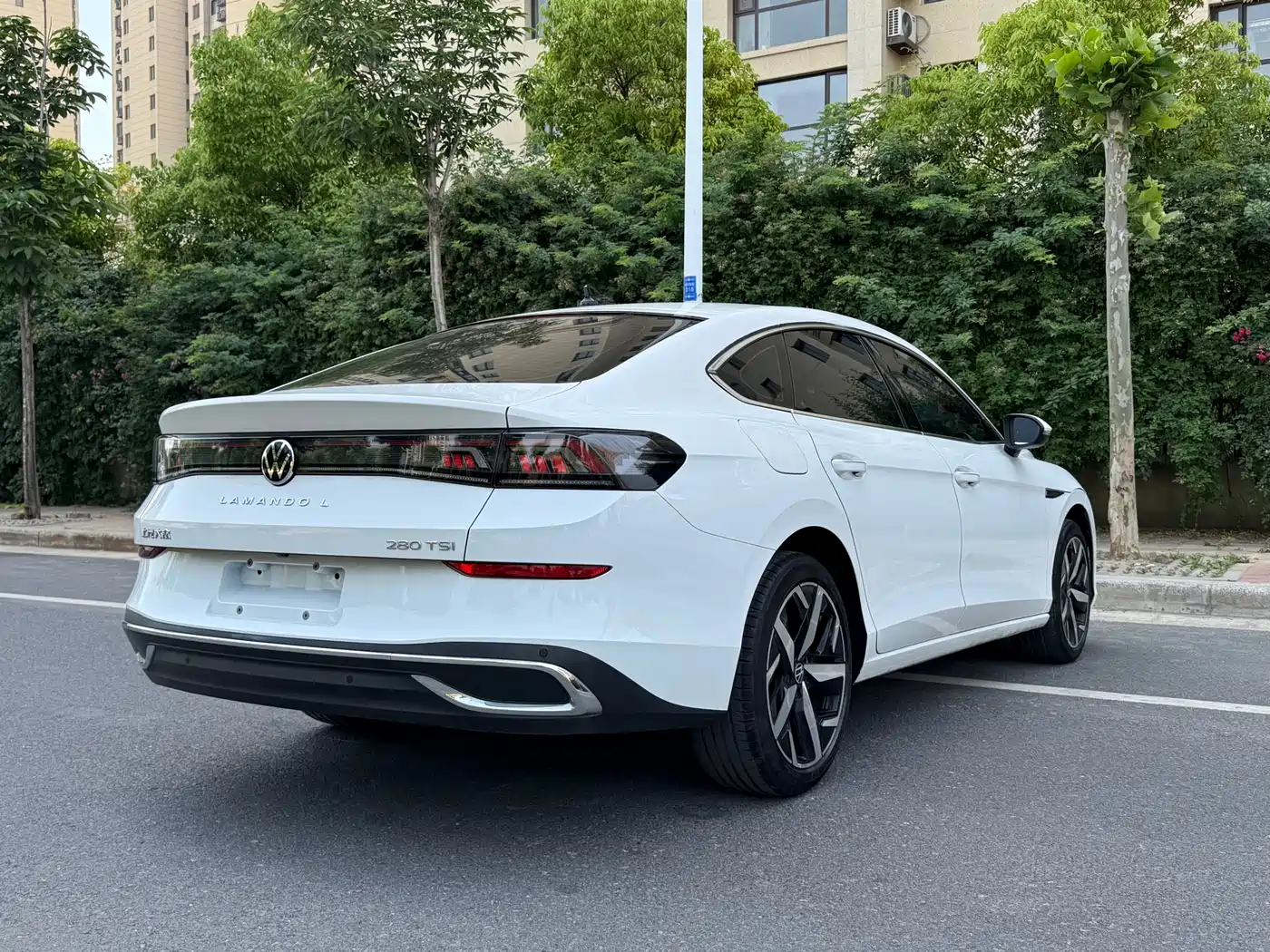 Volkswagen Lamando 2023 Lamando L 280TSI DSG Cool Edition фото 9