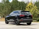 Фото 30 - Volkswagen Touareg
