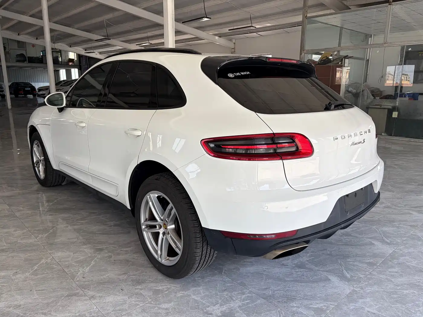 Porsche Macan 2016 Macan 2.0T фото 4
