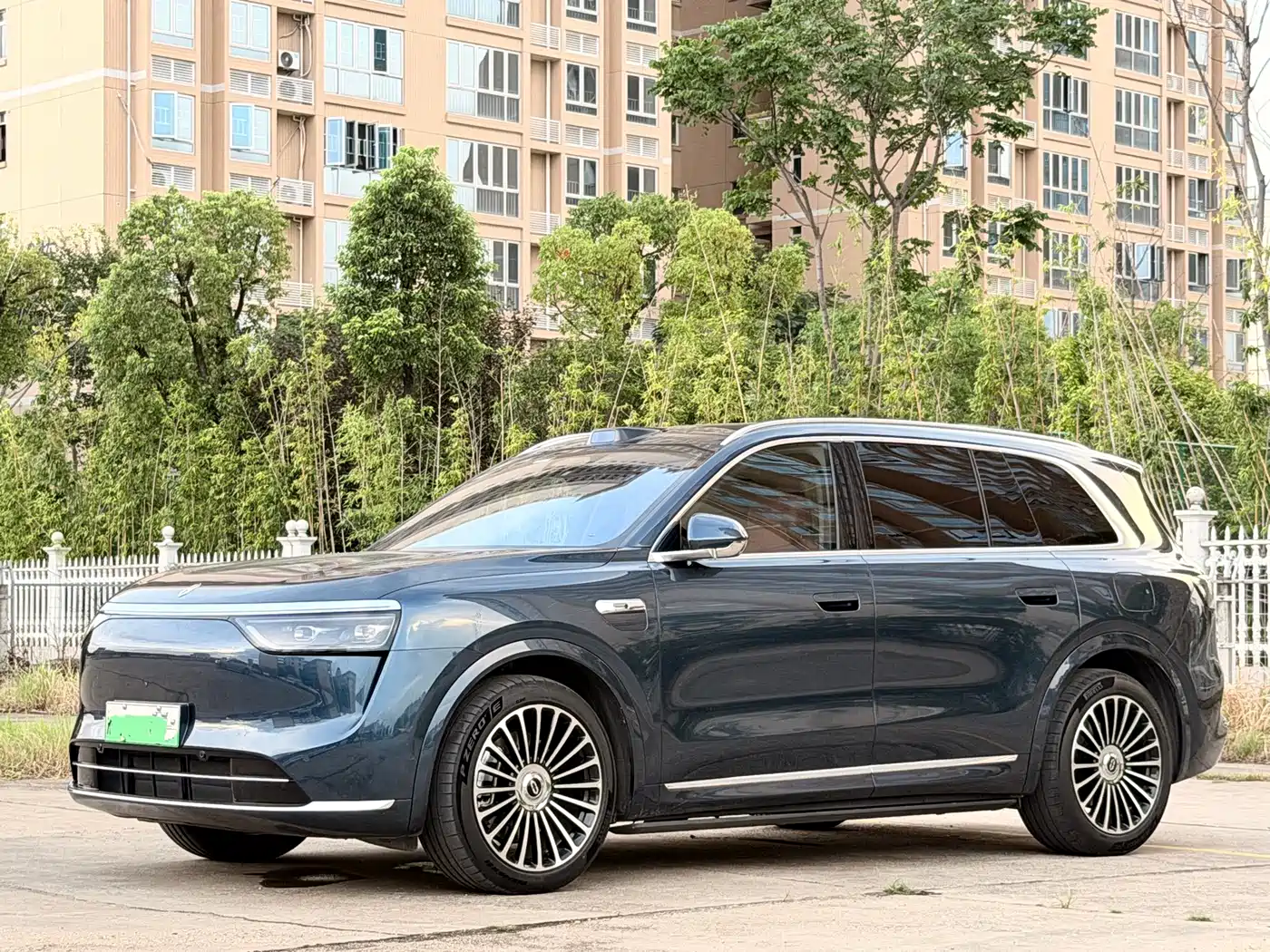 AITO Wenjie AITO M8 2025 Model Extended Range Ultra Edition 53.4kWh 5-Seater