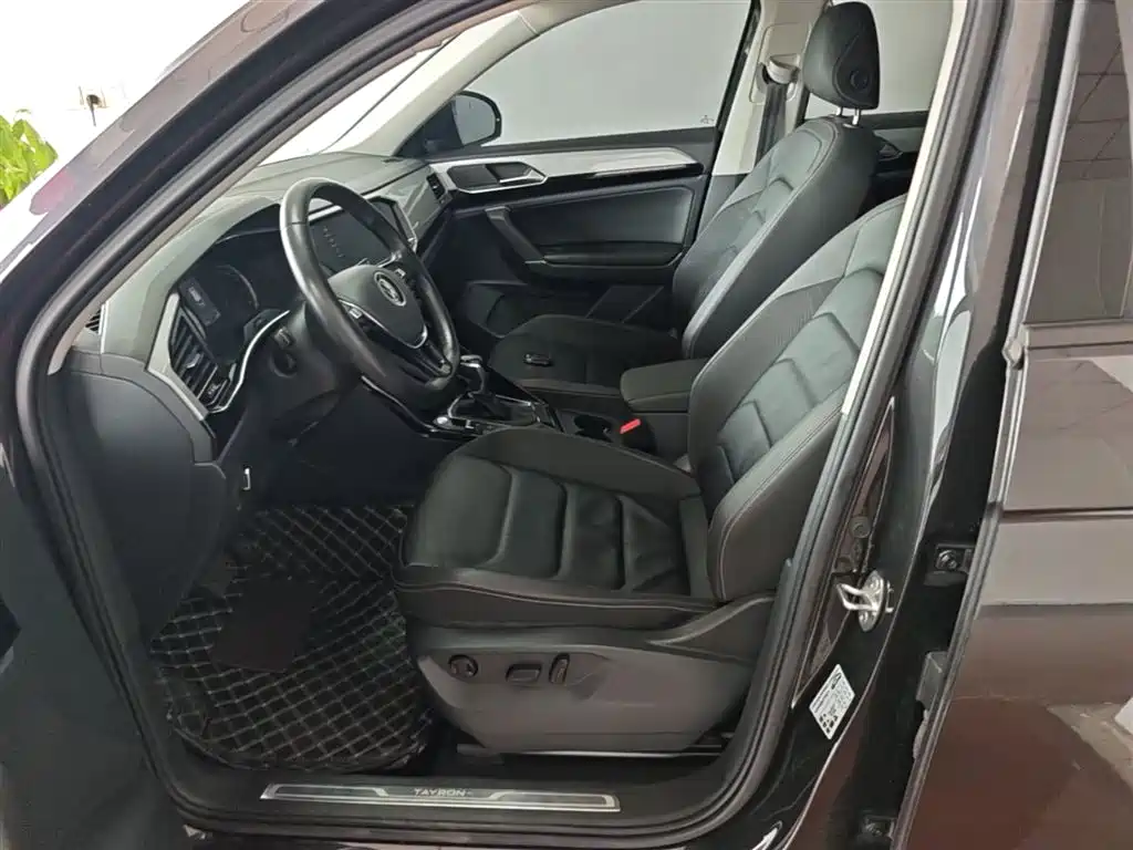 Volkswagen Tayron 2020 280TSI 2WD Luxury Smart Edition фото 17