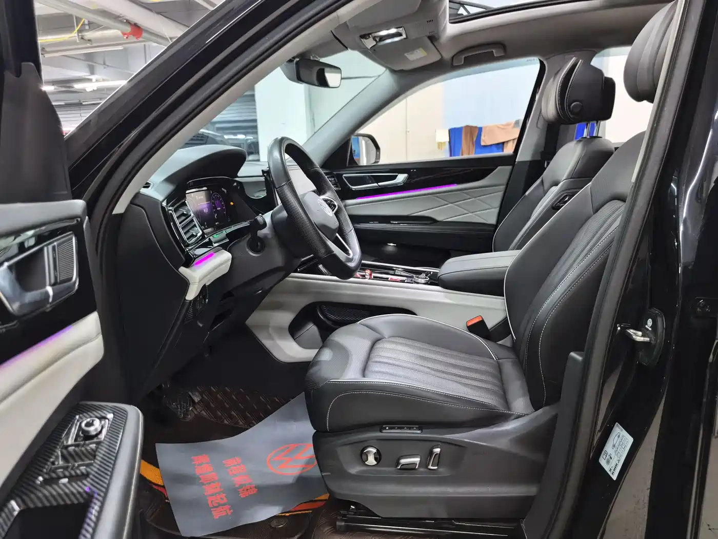 Volkswagen Teramont 2023 380TSI AWD Exclusive Luxury Edition фото 4