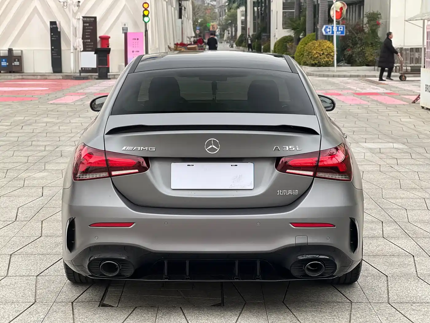 Mercedes-Benz A-Class AMG 2020 AMG A 35 L 4MATIC фото 5