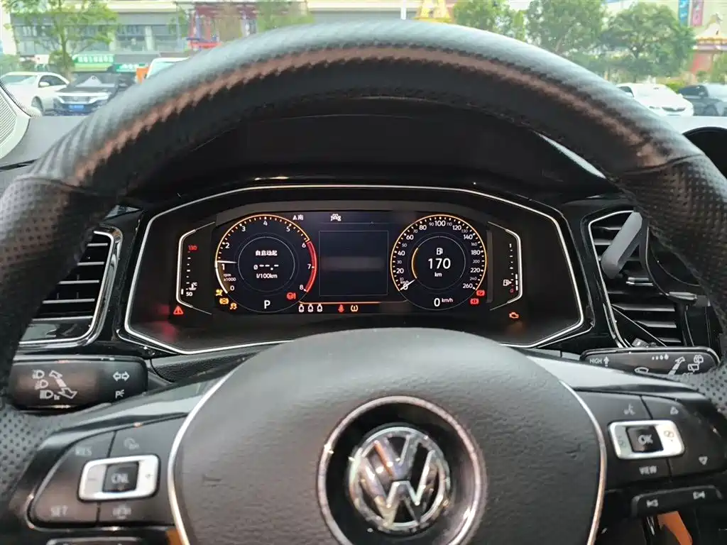 Volkswagen T-ROC 2020 280TSI DSG 2WD Comfort фото 4