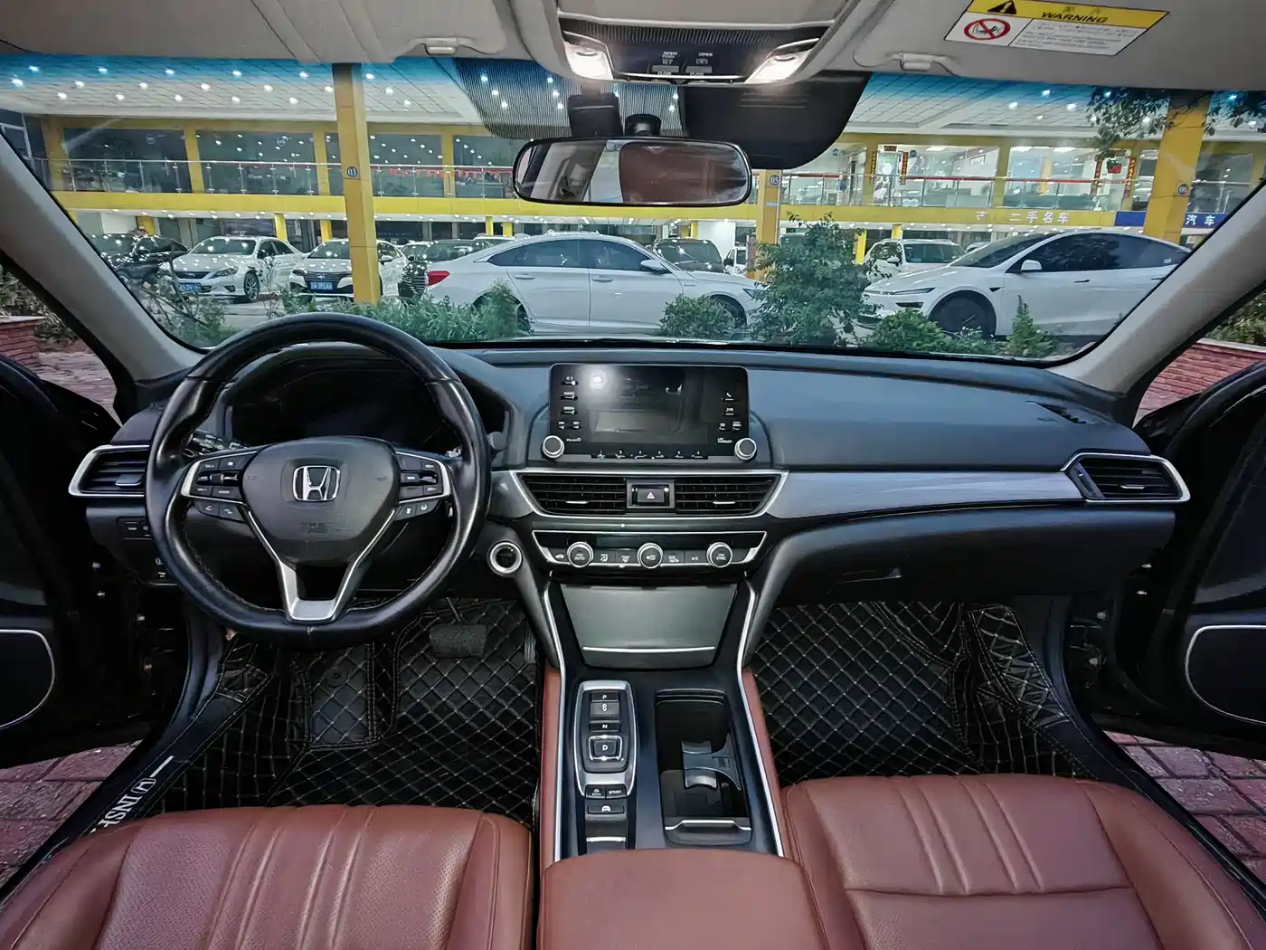 Honda Inspire 2019 Sharp Hybrid 2.0L Pure Fashion China VI фото 12