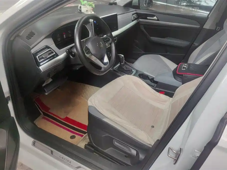 Volkswagen Lavida 2023 280TSI DSG Comfort Edition фото 9