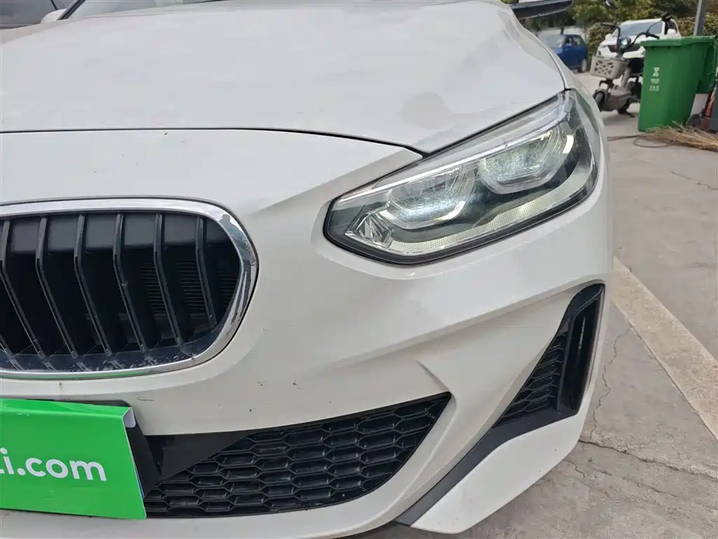 BMW 1 Series 2020 Model 120i M Sport Package фото 24