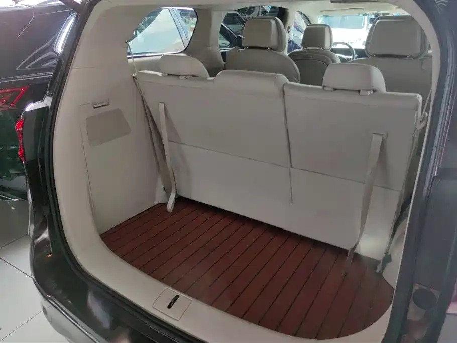 Buick GL8 2020 Avenir Seven-Seat Premium Edition фото 4