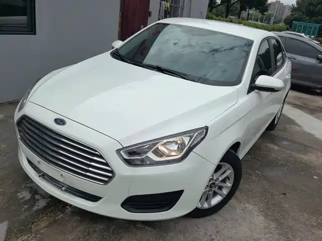 Ford Escort 2020