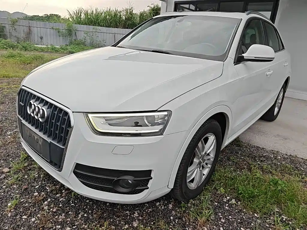 Audi Q3 2013 35 TFSI quattro Technology