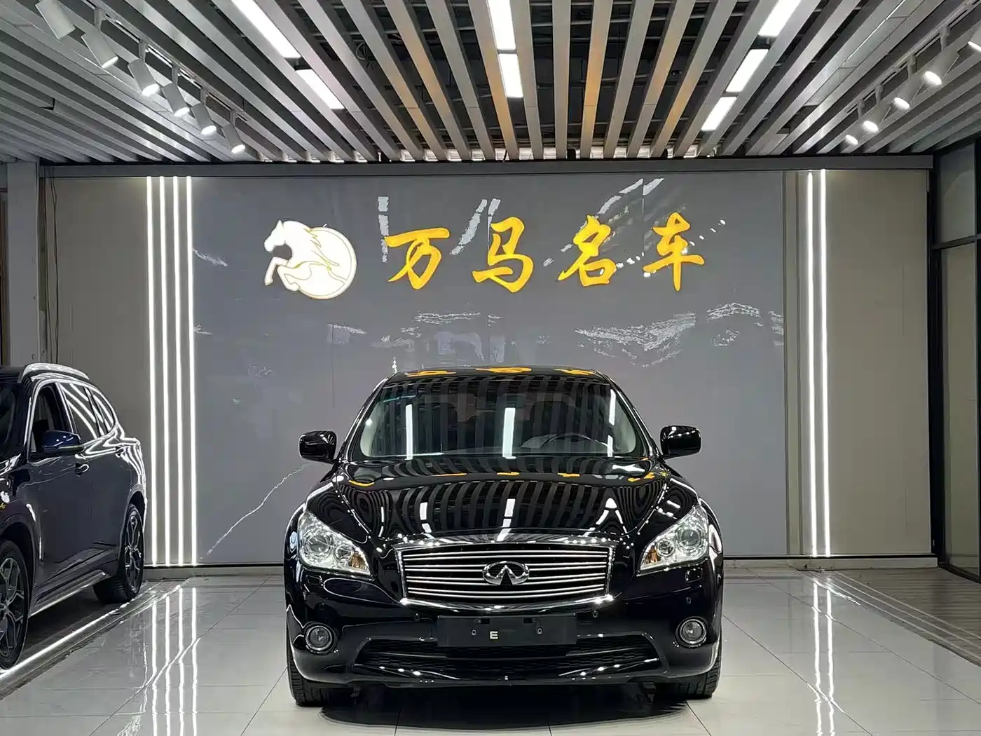 Infiniti Q70 2014 2013 Q70L 2.5L Premium