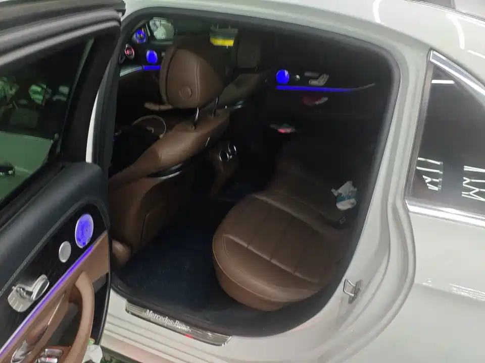 Mercedes-Benz E-Class 2019 E 300 L Sport Luxury фото 13