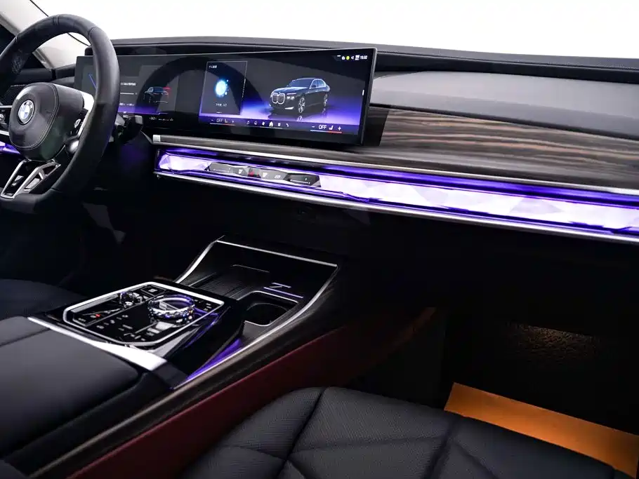BMW 7 Series 2026 2023 Model 735Li M Sport Package
