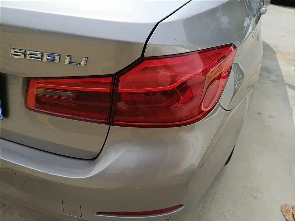 BMW 5 Series 2018 528Li Launch Special Edition фото 8