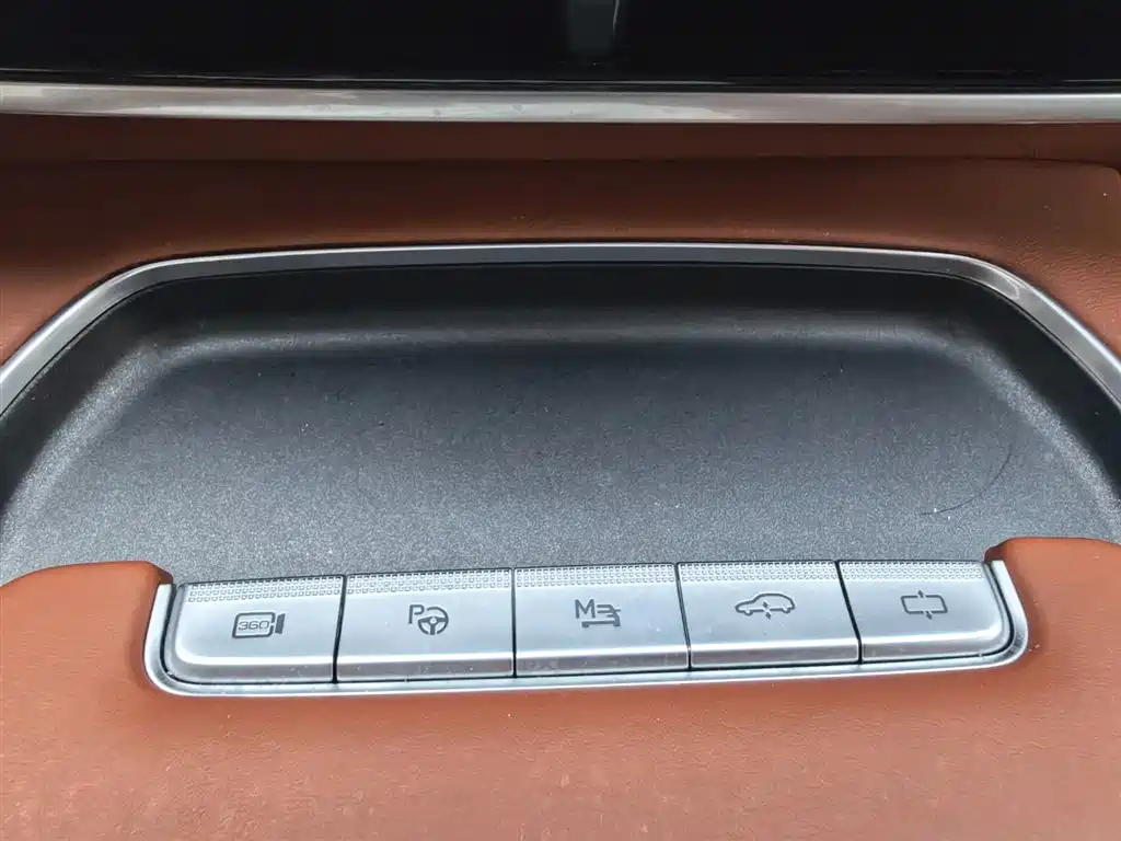 Voyah Auto VOYAH FREE 2024 Ultra Long Range Intelligent Driving Edition фото 23