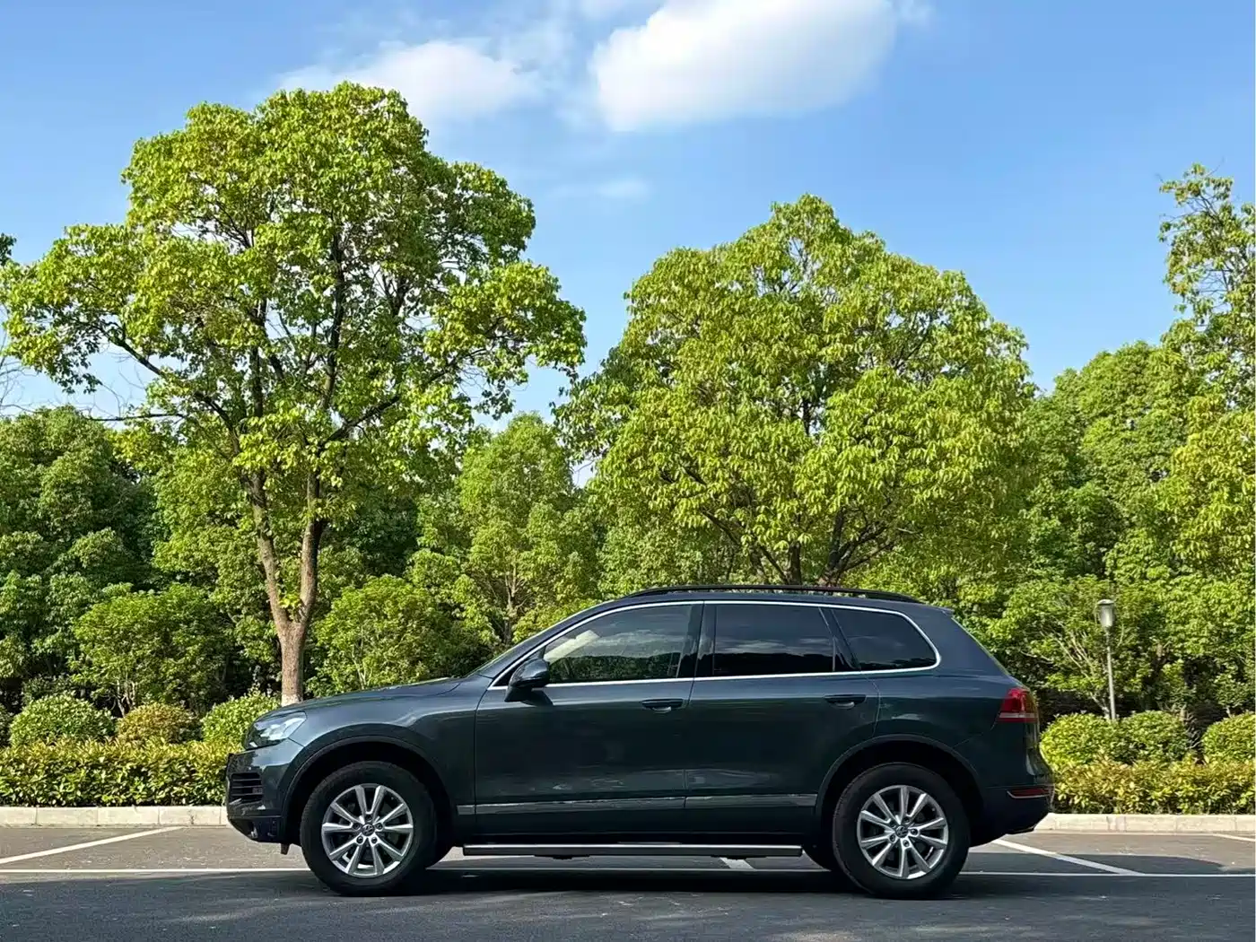 Volkswagen Touareg 2011 3.0TSI Premium фото 3