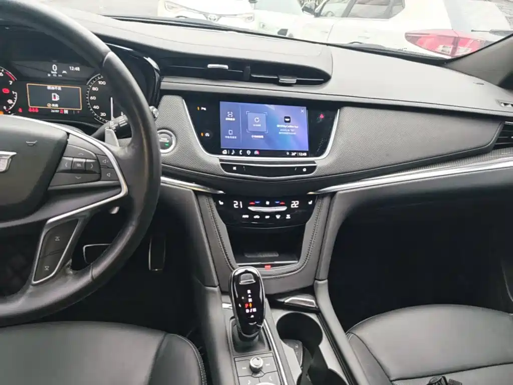 Cadillac XT5 2024 2024 2.0T AWD Luxury (Hummingbird Edition)